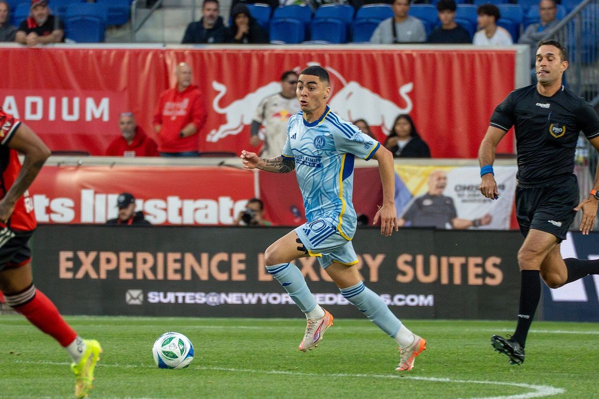 Miguel Almiron of Atlanta United FC in live match action