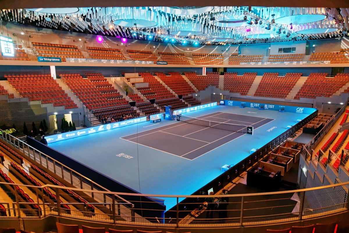 Brest Arena in tennis configuration for the Brest Challenger